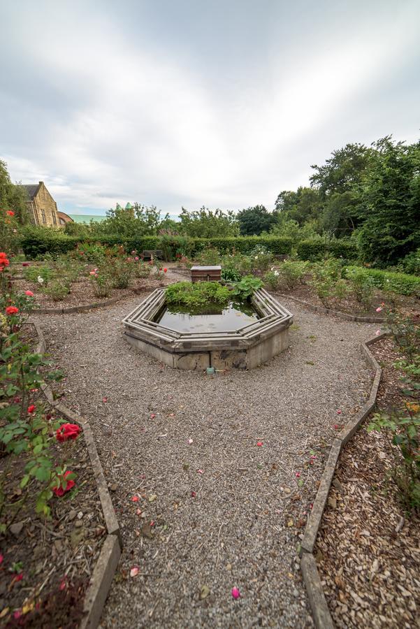 Mirfield Monastery B&B Kültér fotó