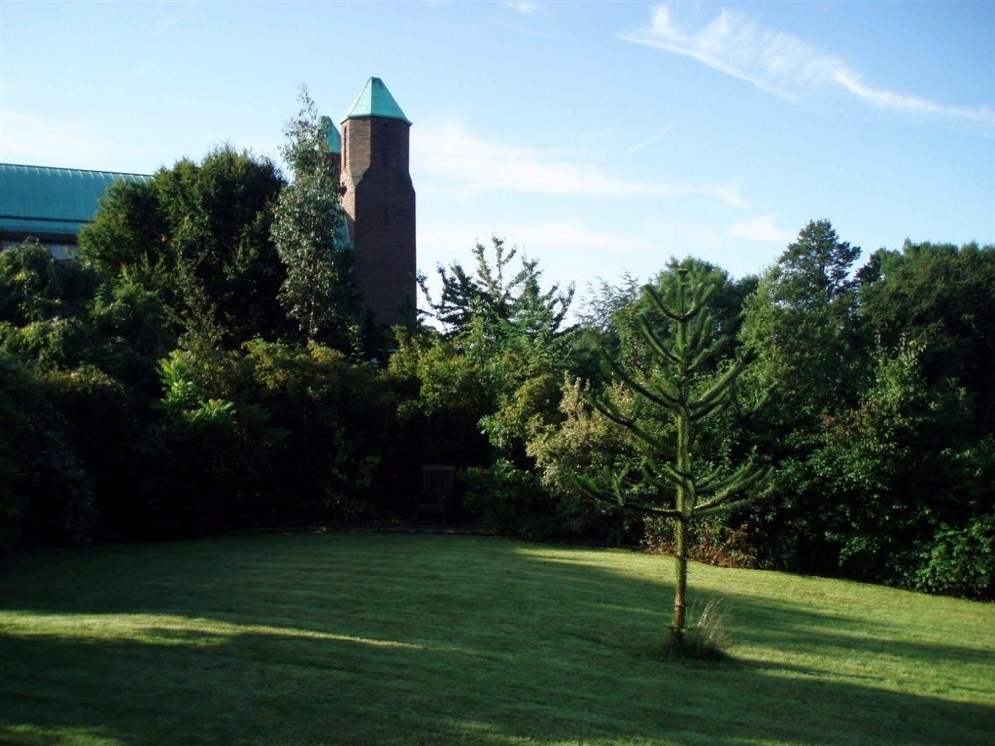 Mirfield Monastery B&B Kültér fotó